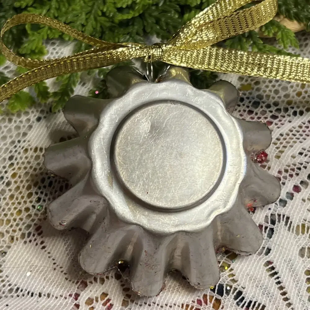 Vintage Round Tart Tin Flocked Deer Mercury Glass Diorama Mid Century Ornament